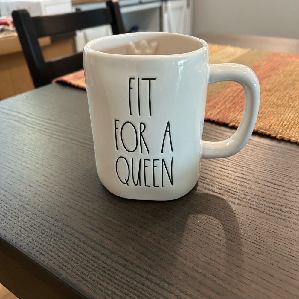 Rae Dunn White 'Fit for a Queen' Mug